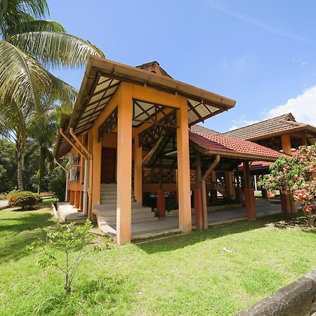 Kesedar Hotel Travel & Tours Sdn Bhd غُوا موسانغ المظهر الخارجي الصورة