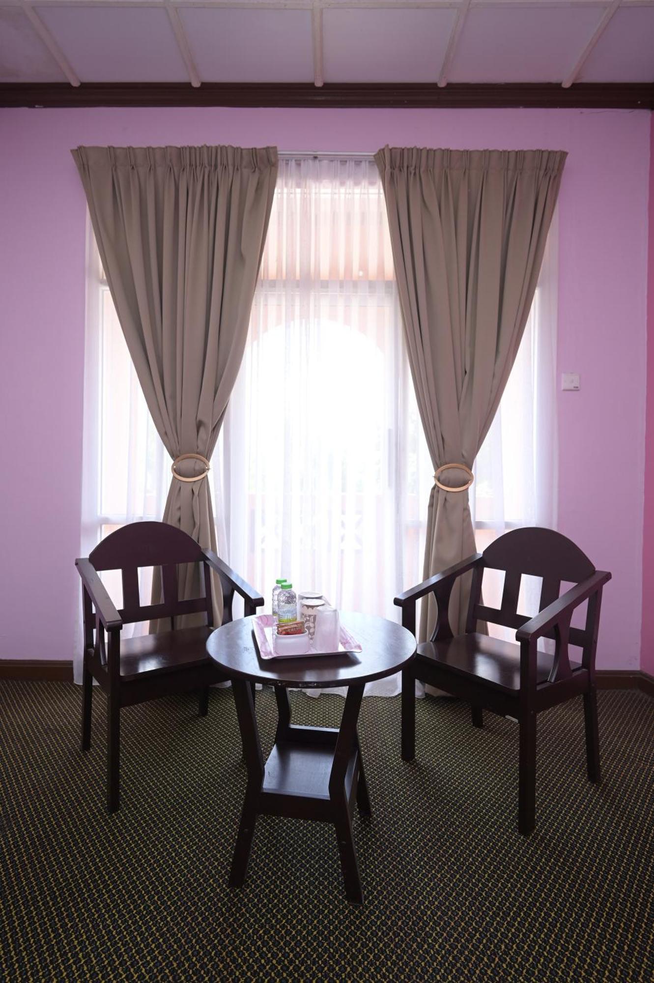 Kesedar Hotel Travel & Tours Sdn Bhd غُوا موسانغ المظهر الخارجي الصورة